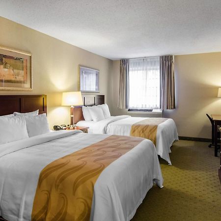 Quality Inn Summersville Exterior photo